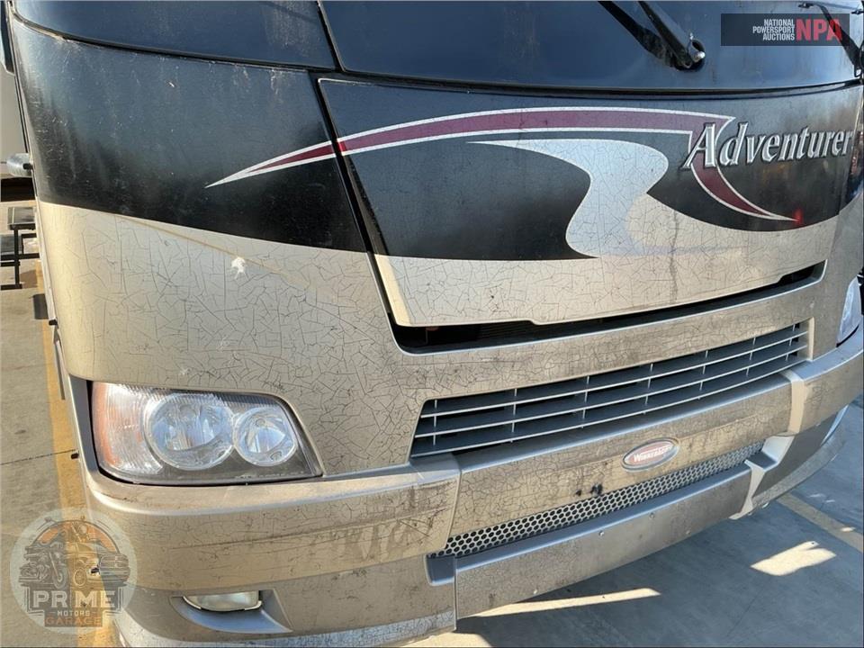 2011 Winnebago M-35P-FORD - ADVENTURER SERIES — фото 39
