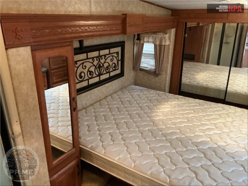 2009 Sandpiper By Forest River M-335RGT - FIFTH WHEEL SERIES — фото 21