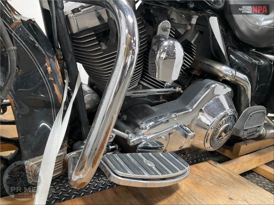2005 Harley-Davidson FLHTCUI ULTRA CLASSIC ELECTRA GLIDE — фото 19