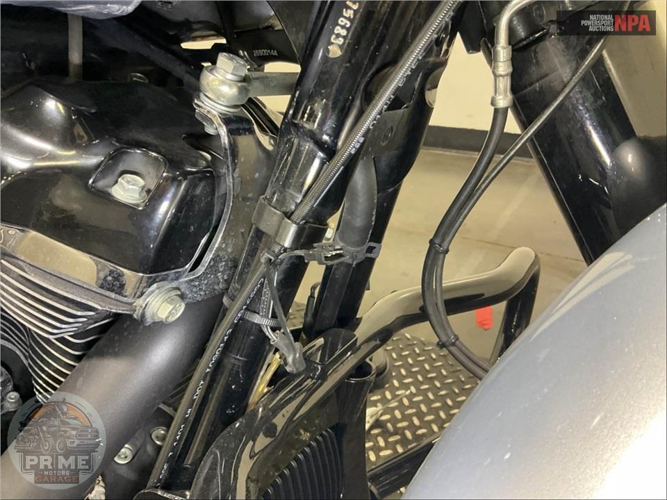 2019 Harley-Davidson FLHXS STREET GLIDE SPECIAL — фото 13