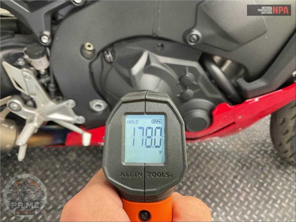 2023 Honda CBR1000RR — фото 8