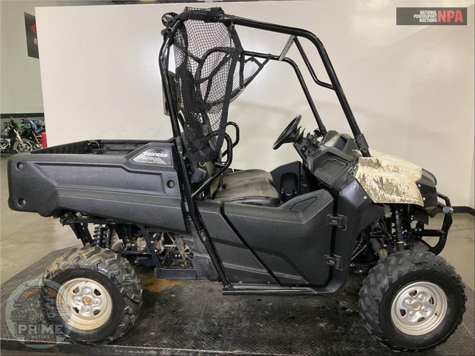 2020 Honda SXS700M2D PIONEER DELUXE (CAMOUFLAGE) — фото 1