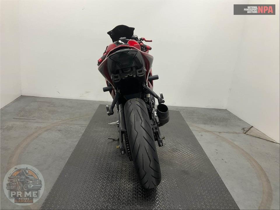 2015 Yamaha YZF-R3 — фото 4