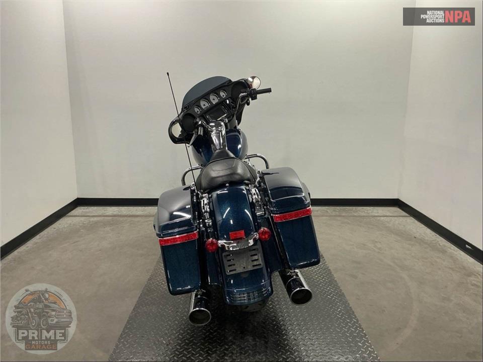2016 Harley-Davidson FLHXS STREET GLIDE SPECIAL — фото 4