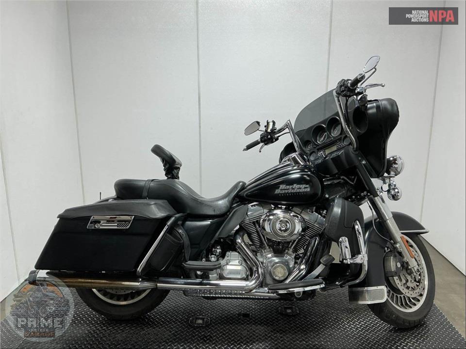 2009 Harley-Davidson FLHT ELECTRA GLIDE — фото 1