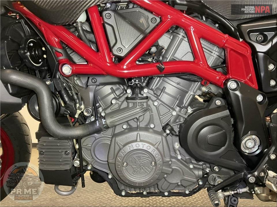 2024 Indian Motorcycle FTR R CARBON — фото 8