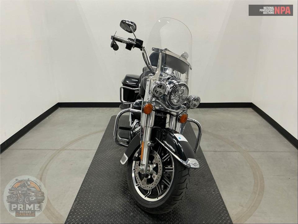 2018 Harley-Davidson FLHR ROAD KING — фото 2