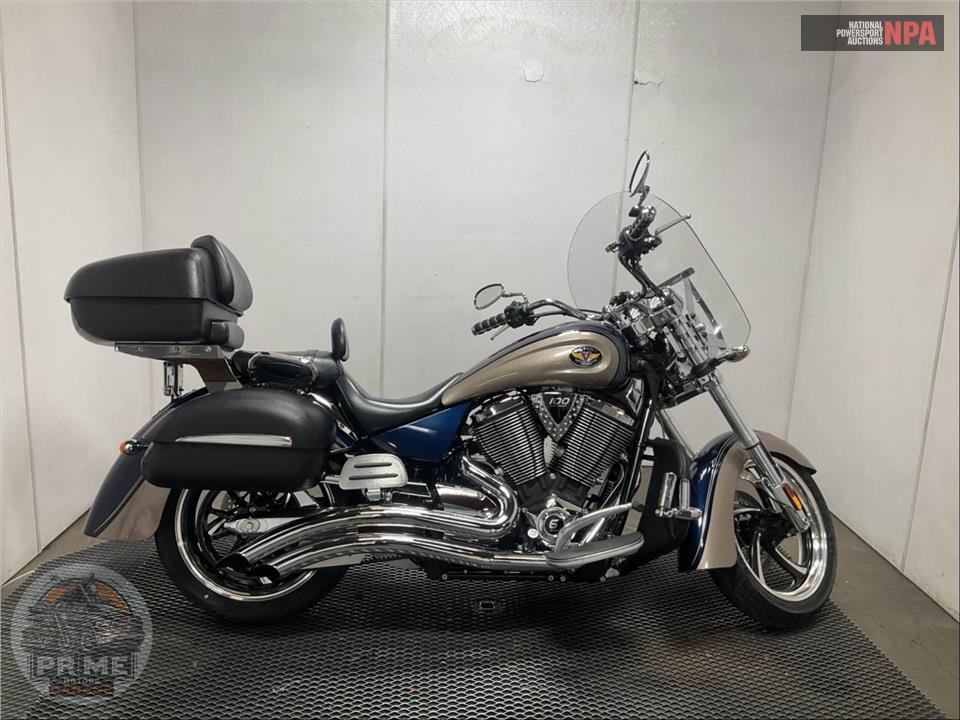 2010 Victory Motorcycles KINGPIN 2-TONE — фото 1