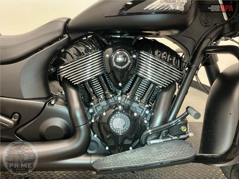 2025 Indian Motorcycle CHIEFTAIN DARK HORSE WITH POWERBAND AUDIO PACKAGE (BLACK) — фото 6