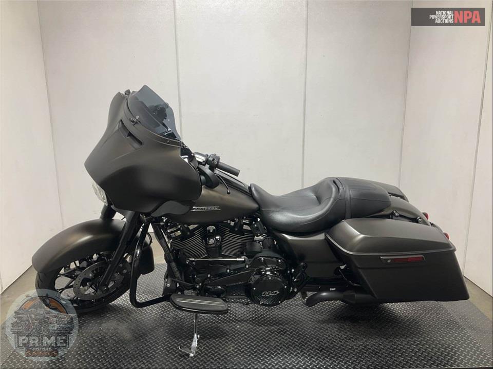 2020 Harley-Davidson FLHXS STREET GLIDE SPECIAL — фото 3
