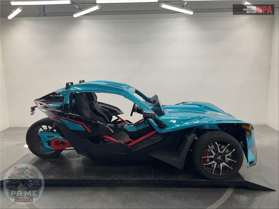 2022 Polaris SLINGSHOT R AUTODRIVE — фото 1