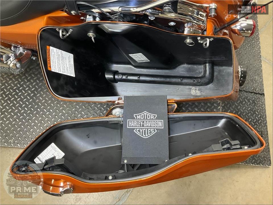 2015 Harley-Davidson FLHXS STREET GLIDE SPECIAL — фото 16