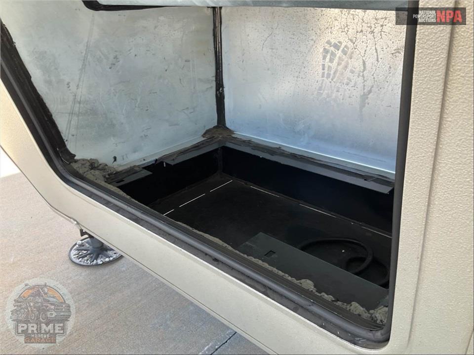 2019 Keystone Rv M-3701 LK - MONTANA 20TH ANNIVERSARY FIFTH WHEEL SERIES — фото 33