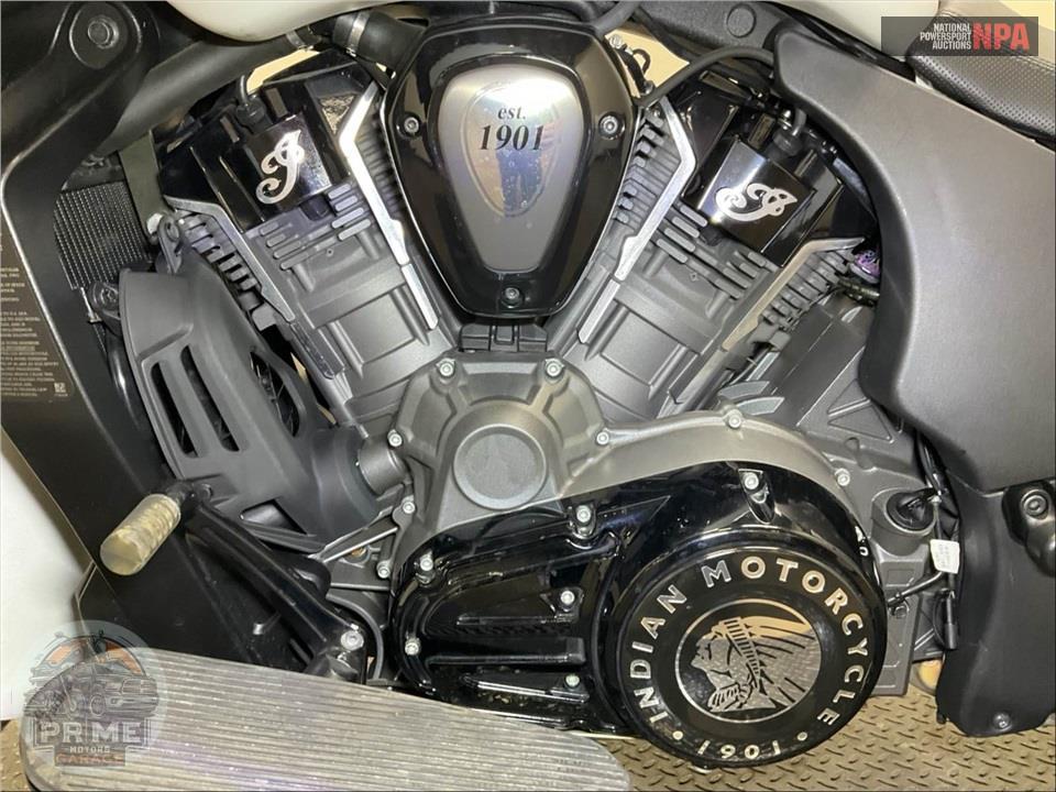 2020 Indian Motorcycle INDIAN CHALLENGER DARK HORSE - N20LCDRRAL — фото 7