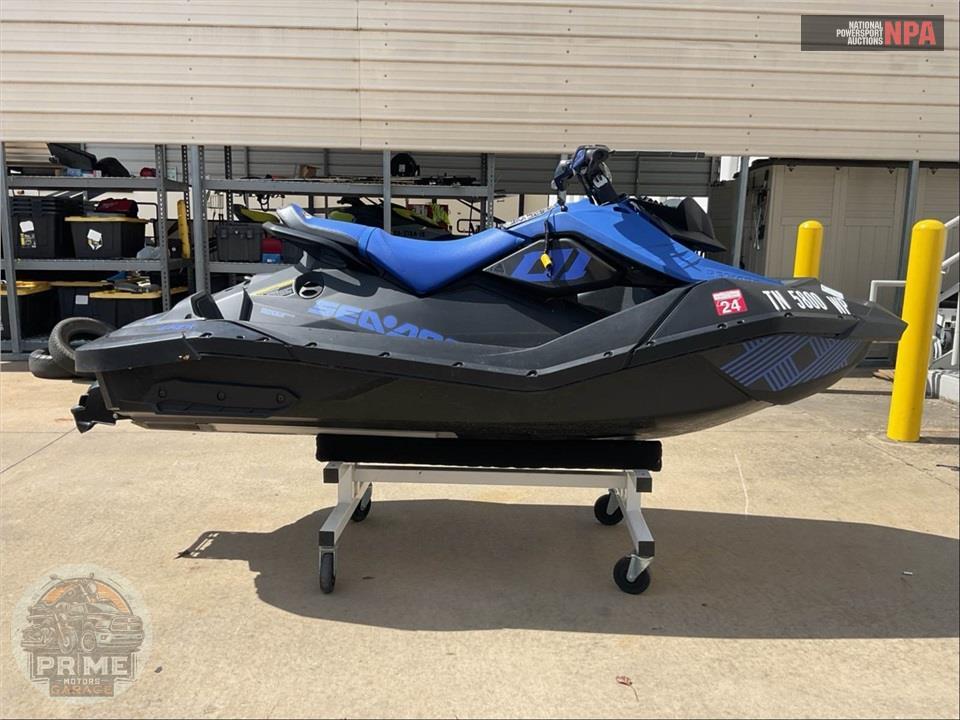 2023 Seadoo/Brp SPARK 2UP IBR CONVNCE PKG — фото 1