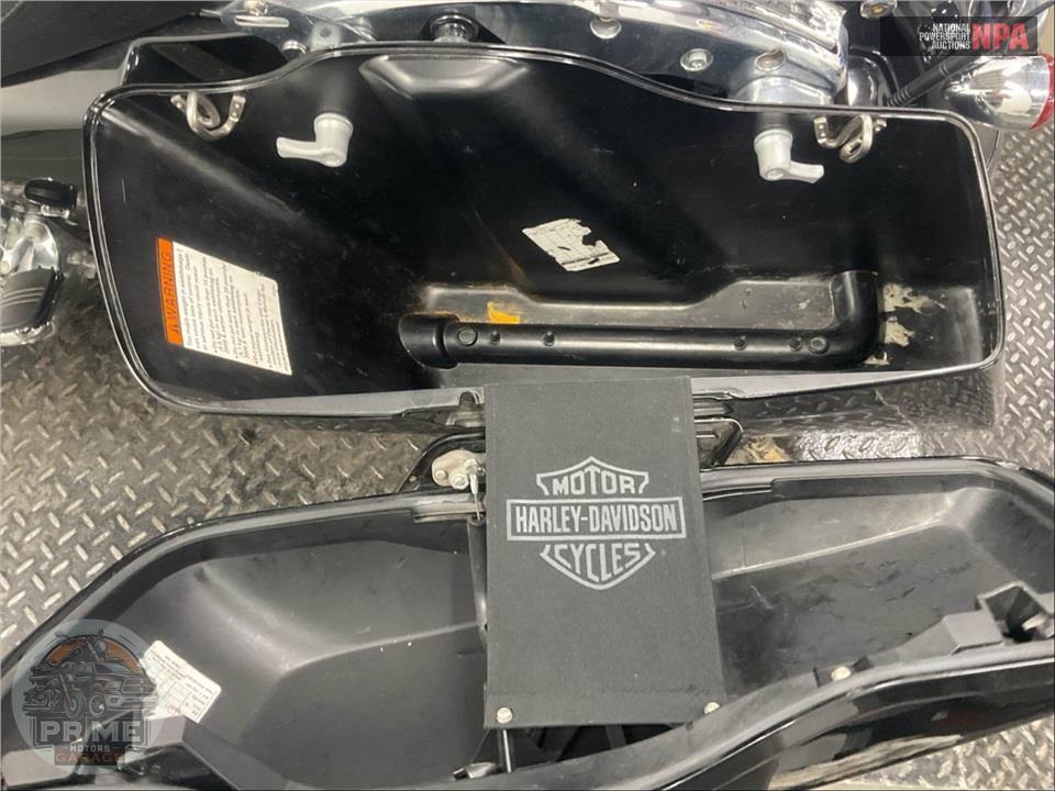 2018 Harley-Davidson FLHX STREET GLIDE — фото 20