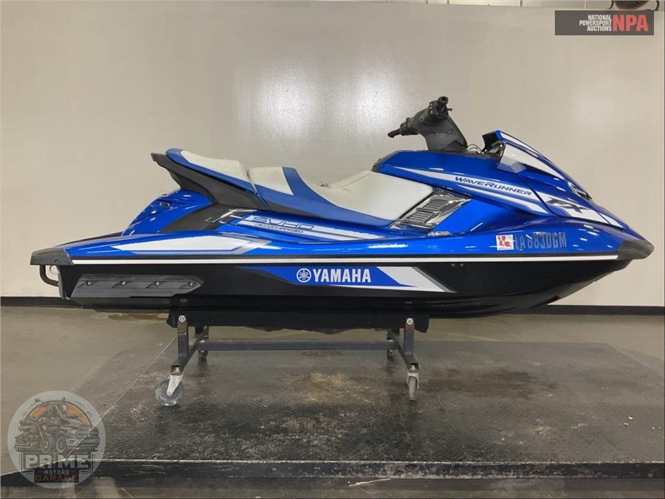 2017 Yamaha WAVE RUNNER FX SVHO — фото 1