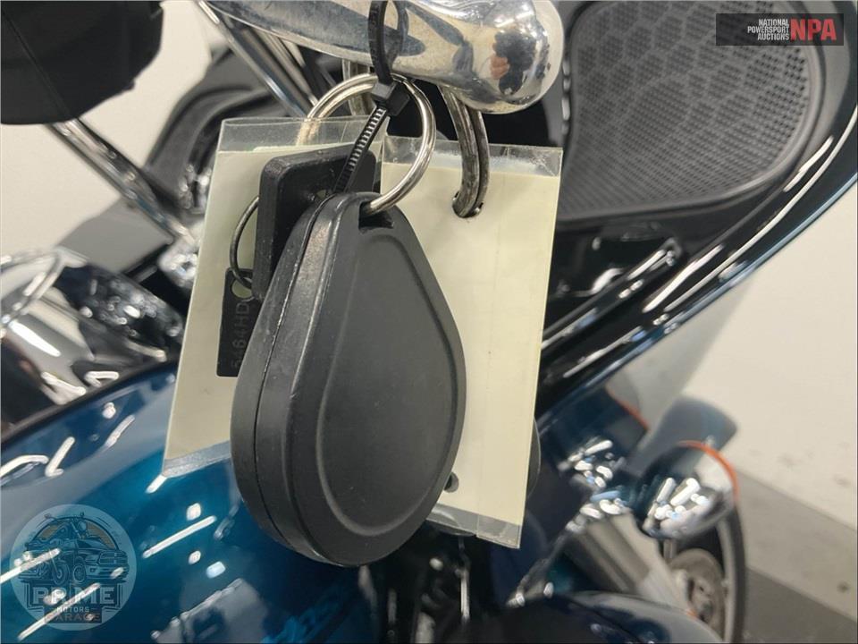 2020 Harley-Davidson FLTRK ROAD GLIDE LIMITED — фото 10