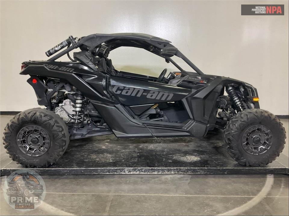 2017 Can-Am MAVERICK X3 X RS 1000R TURBO R — фото 1