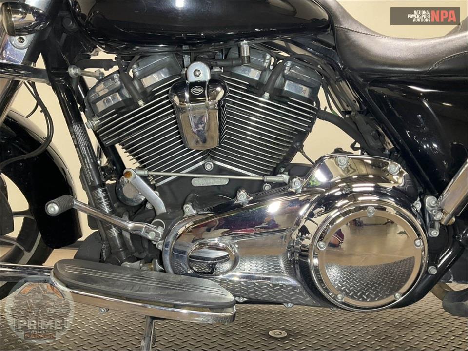 2020 Harley-Davidson FLHX STREET GLIDE — фото 7