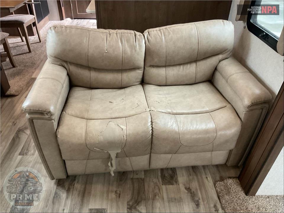 2018 Keystone Rv M-366 RDS COUGAR FIFTH WHEEL SERIES — фото 10