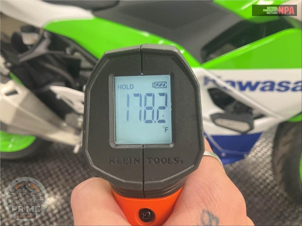 2024 Kawasaki EX500JRFBL NINJA 500 SE 40TH ANNIVERSARY — фото 8