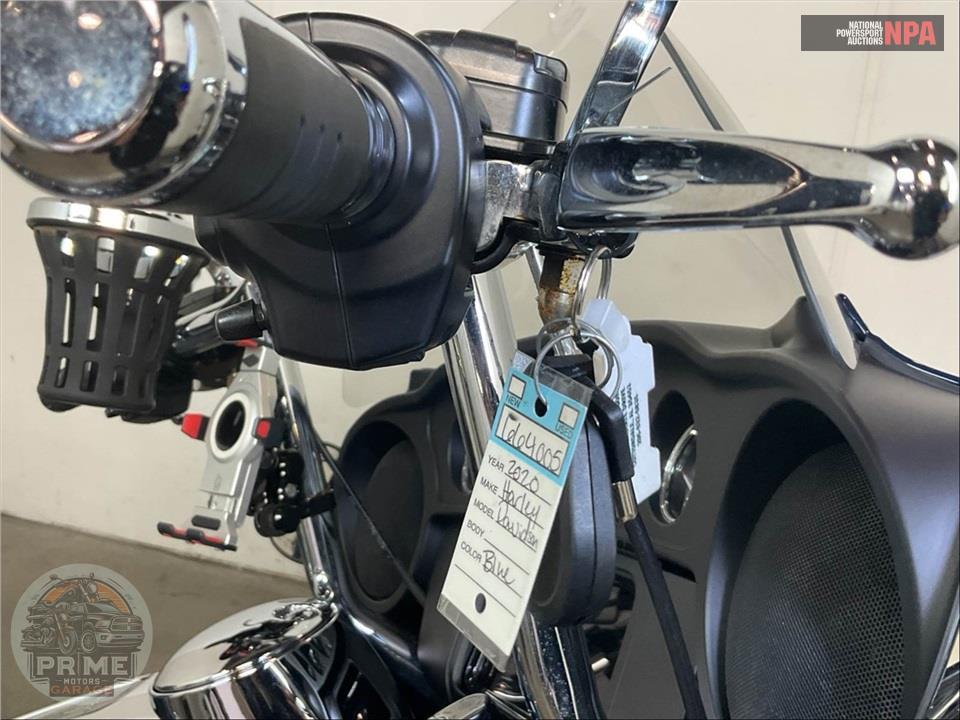 2020 Harley-Davidson FLHX STREET GLIDE — фото 9