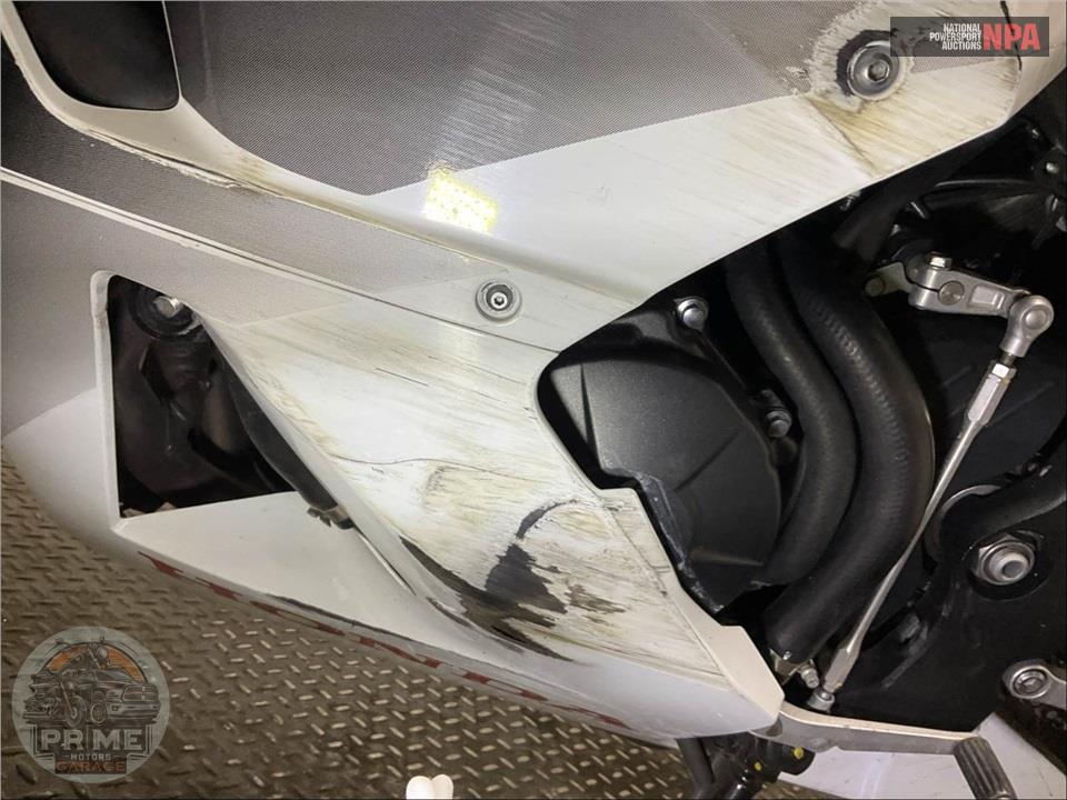 2016 Honda CBR600RRG — фото 17