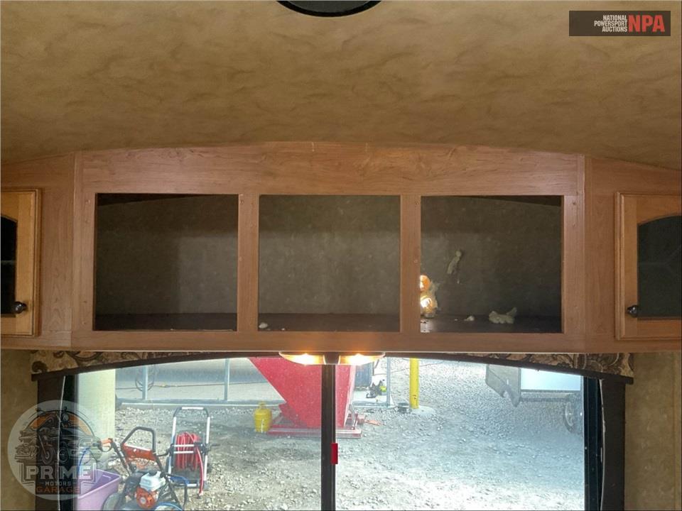 2014 Crossroads Rv M-34 RE - SUNSET TRAIL RESERVE FIFTH WHEEL SERIES — фото 26