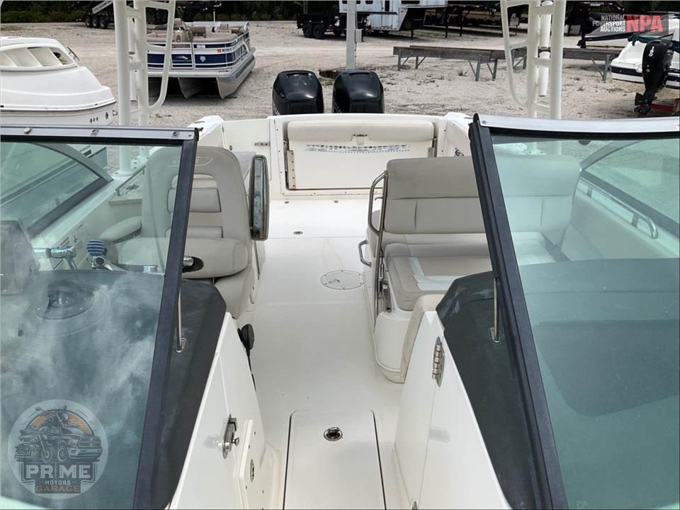2014 Boston Whaler - UNKNOWN - — фото 31