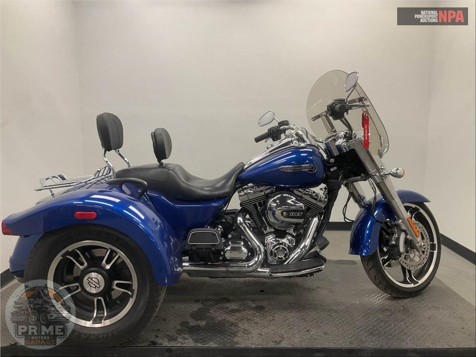 2015 Harley-Davidson FLRT FREE WHEELER — фото 1