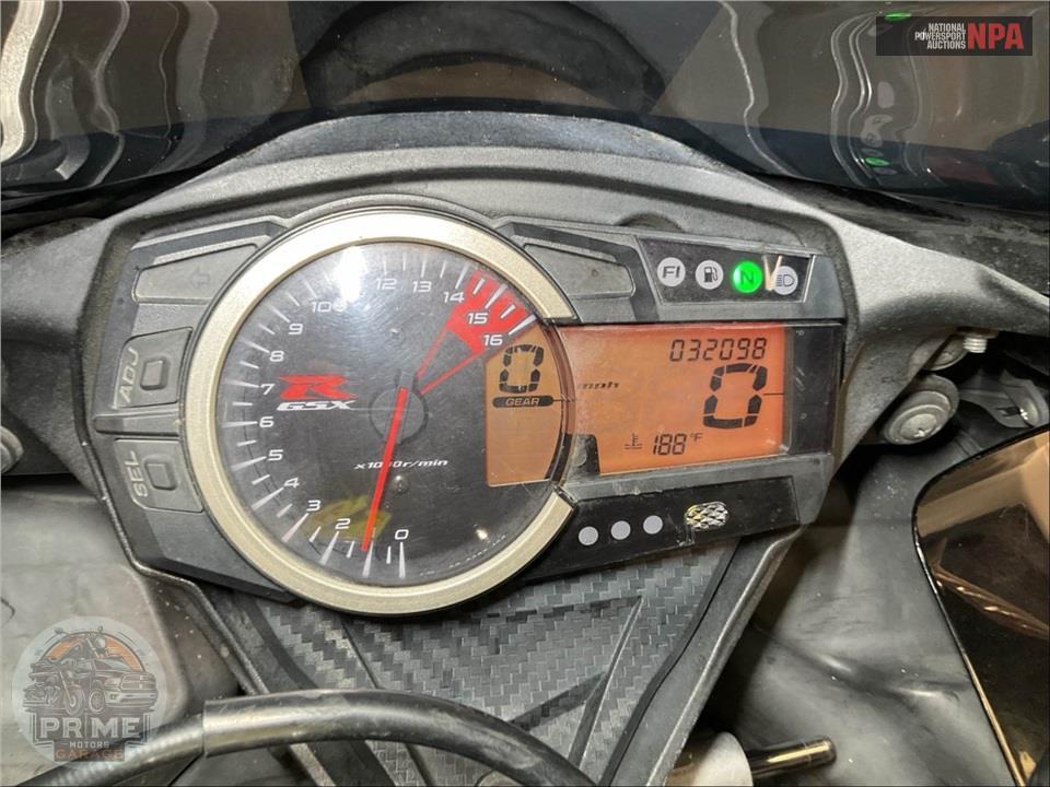 2011 Suzuki GSX-R750L1 — фото 5