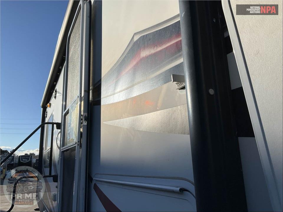 2015 Forest River-California/Oregon M-2812G - STEALTH TOY HAULER TOY HAULER SERIES — фото 39