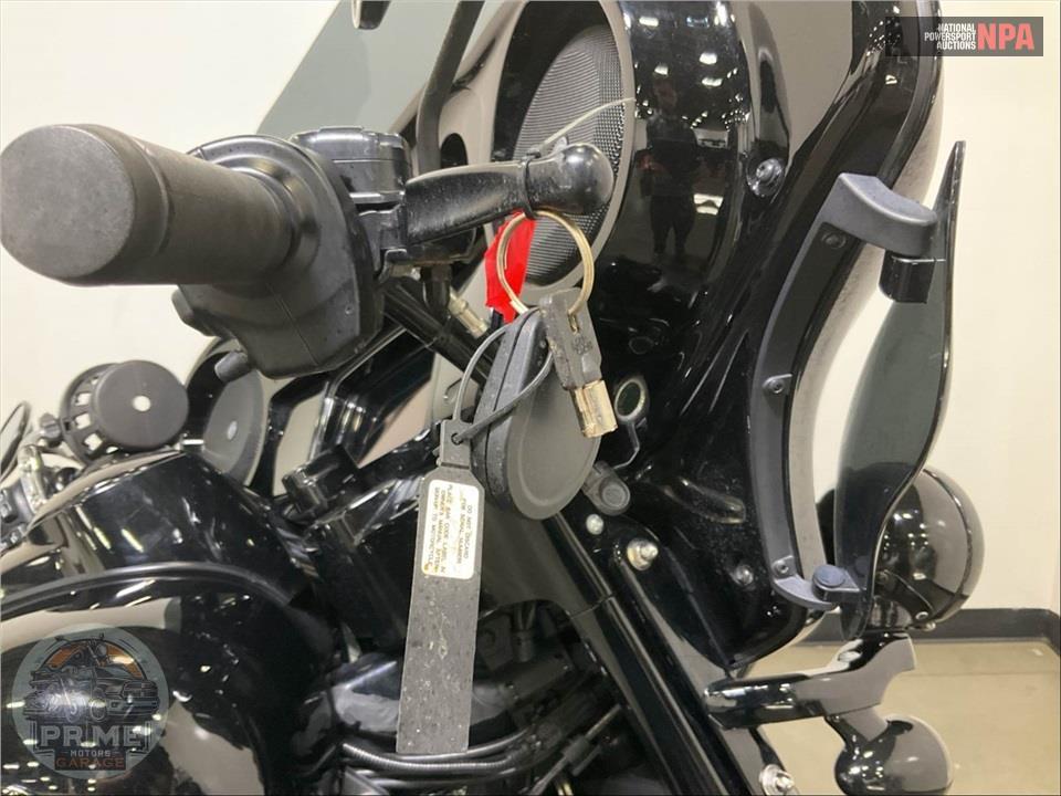 2023 Harley-Davidson FLHTK ELECTRA GLIDE ULTRA LIMITED — фото 11