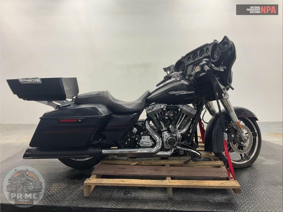 2016 HARLEY-DAVIDSON FLHXS STREET GLIDE SPECIAL