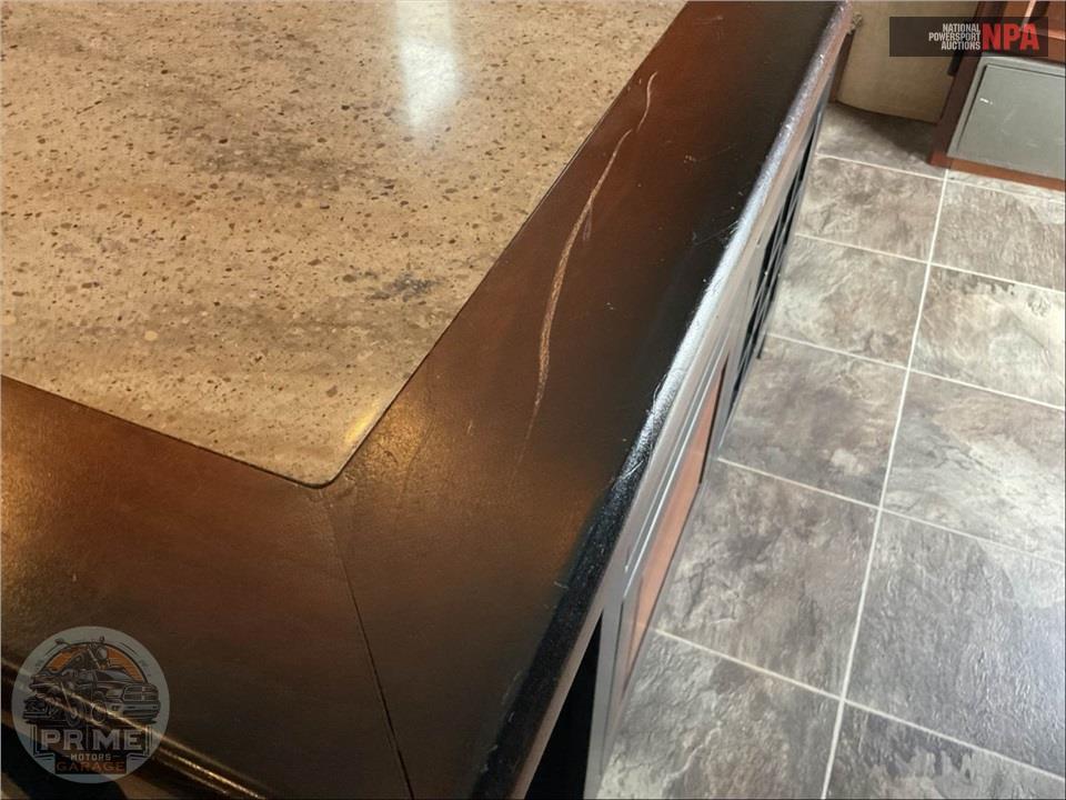 2015 Keystone Rv M-3535 RE - ALPINE FIFTH WHEEL SERIES — фото 15