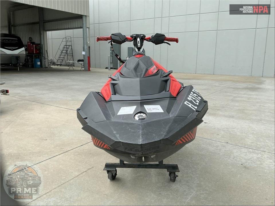 2022 Seadoo/Brp SPARKTRIXX 3-UP — фото 2