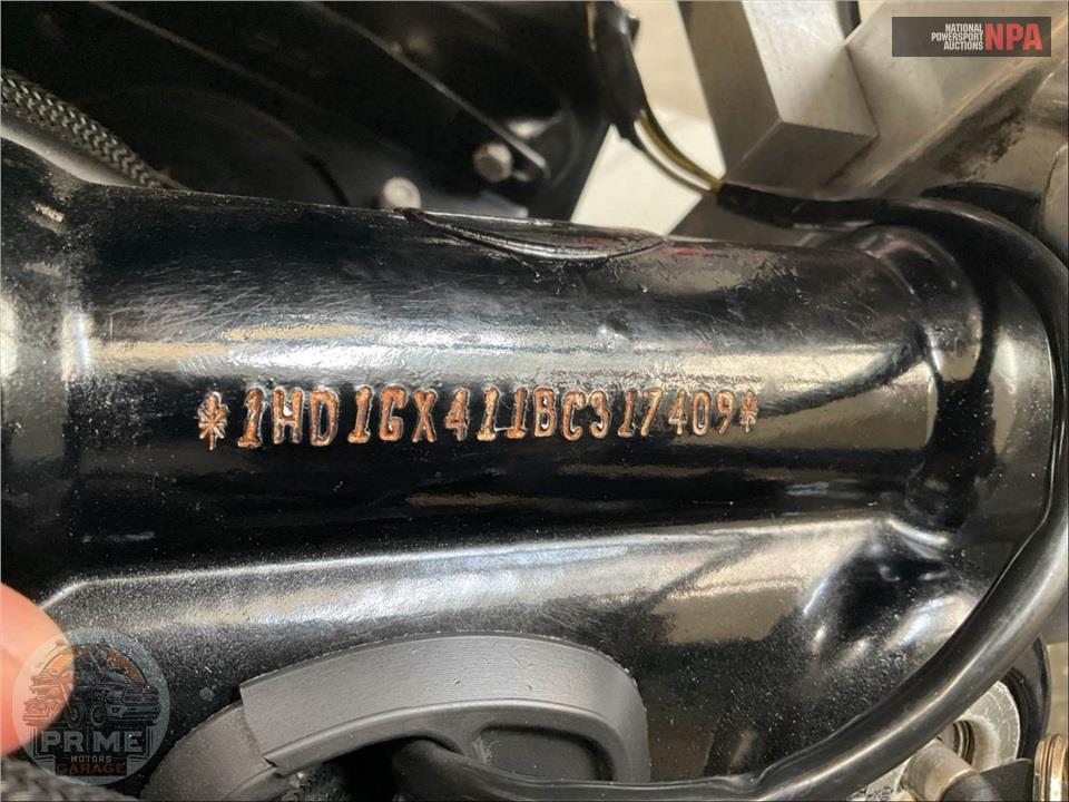 2011 Harley-Davidson FXDB STREET BOB — фото 43
