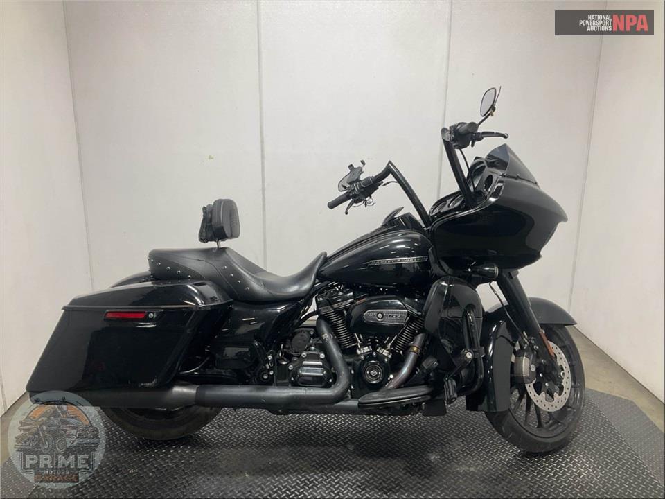 2018 Harley-Davidson FLTRXS ROAD GLIDE SPECIAL — фото 1