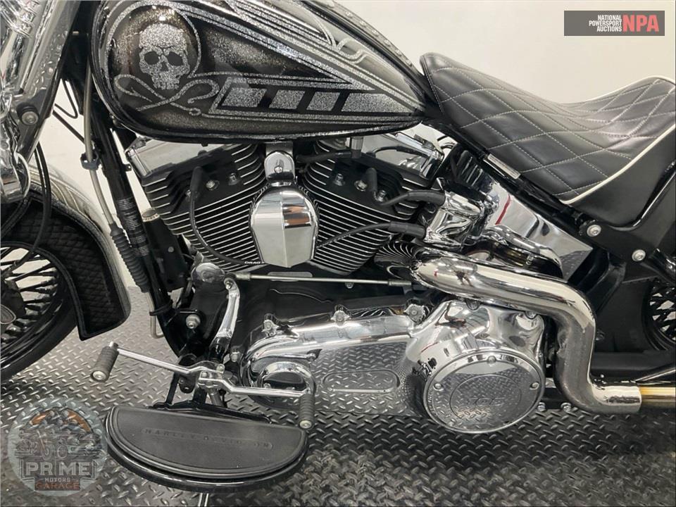 2015 Harley-Davidson FLSTC HERITAGE SOFTAIL CLASSIC — фото 7