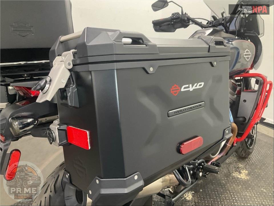 2025 Harley-Davidson RA1250SE CVO PAN AMERICA — фото 15