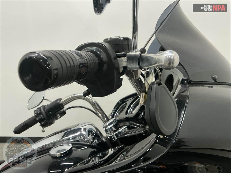 2023 Harley-Davidson FLTRXS ROAD GLIDE SPECIAL — фото 11
