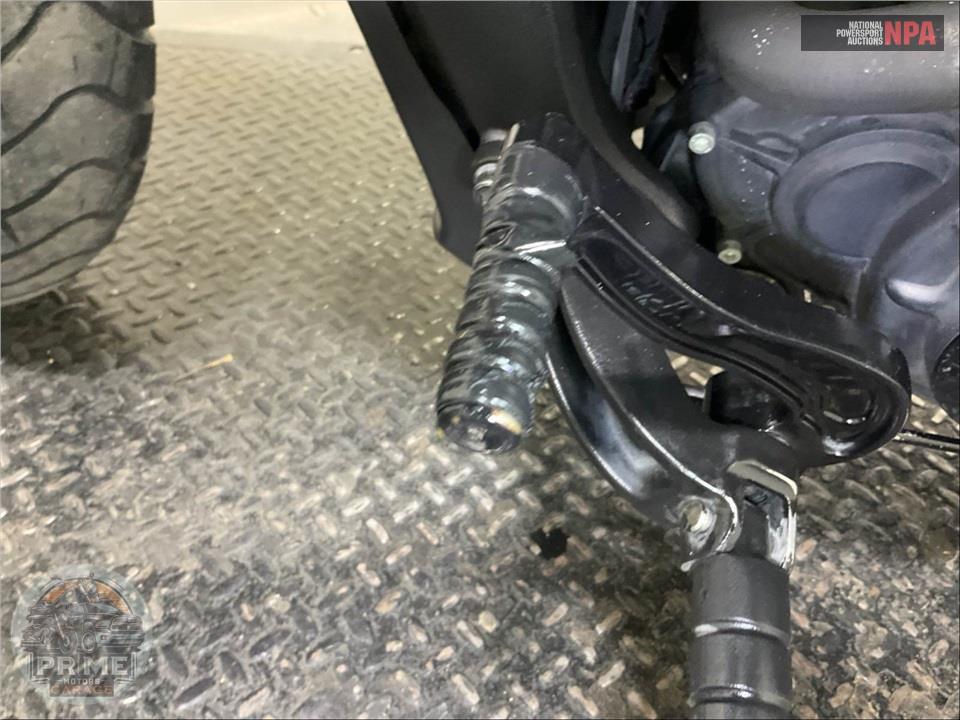 2019 Indian Motorcycle SCOUT BOBBER — фото 32