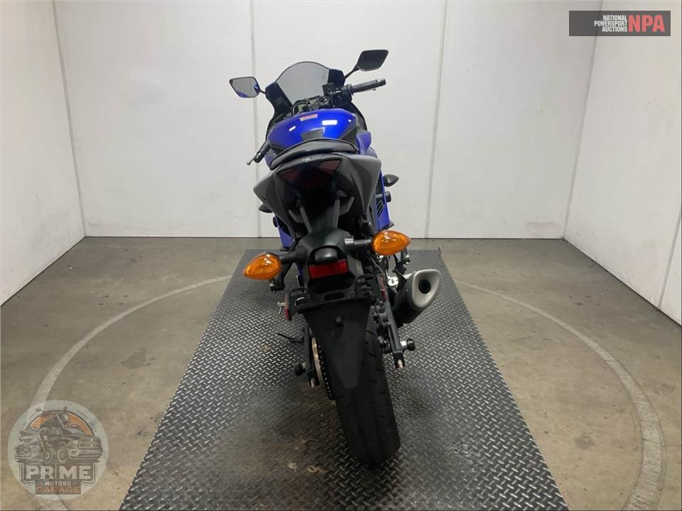 2021 Yamaha YZF-R3 — фото 4