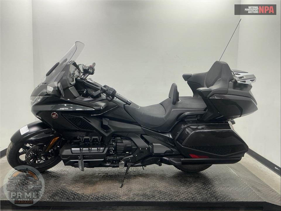 2022 Honda GL1800D GOLDWING TOUR DCT — фото 3