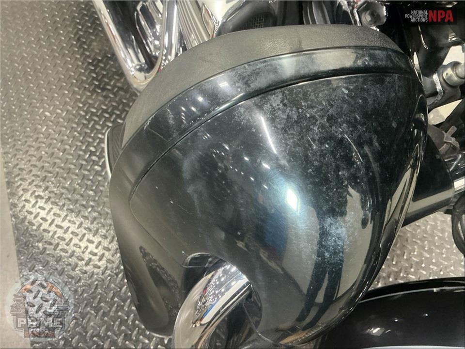 2014 Harley-Davidson FLHTK ELECTRA GLIDE ULTRA LIMITED — фото 20