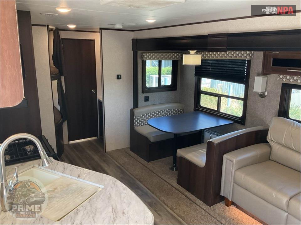 2019 Jayco M-267 BHSW - JAY FLIGHT SLX ROCKY MTN EDITION SERIES — фото 6