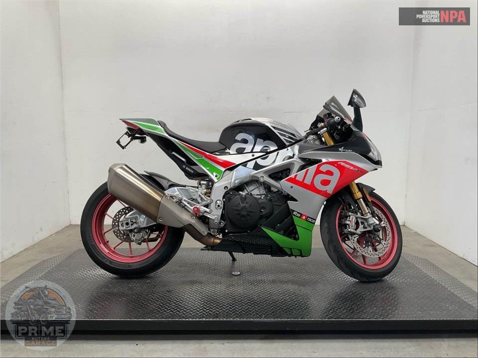 2017 Aprilia RSV4 RF — фото 1