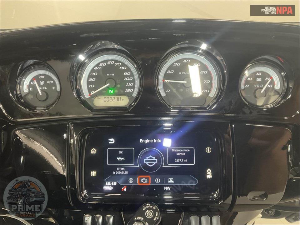 2023 Harley-Davidson FLHTK ELECTRA GLIDE ULTRA LIMITED — фото 5