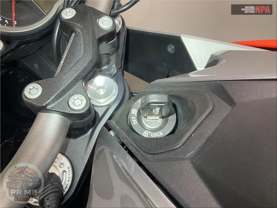2017 Ktm 1290 SUPER DUKE GT — фото 23
